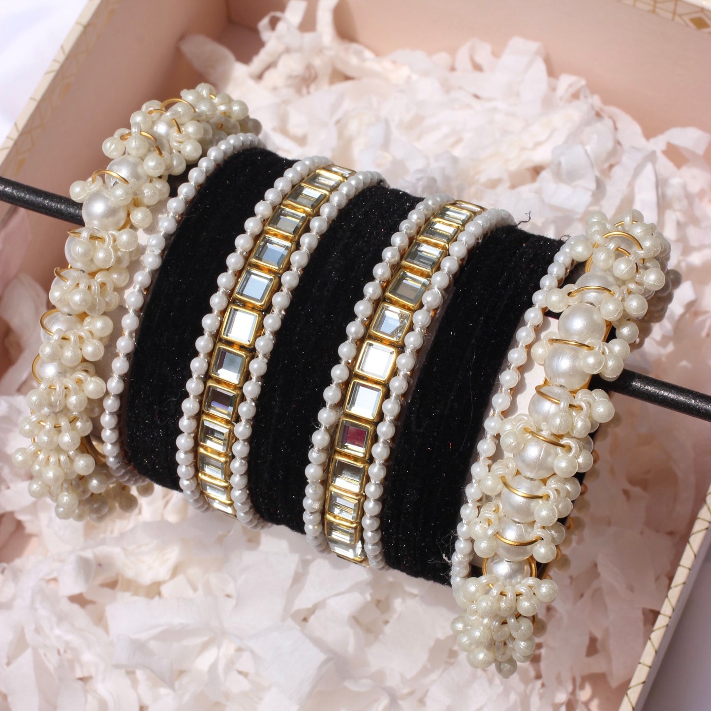 Kundan Majesty Bangle Set-1-Black