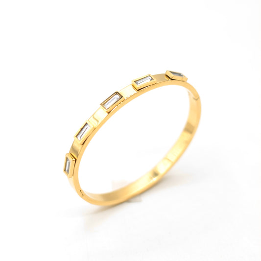 JBracelet (Stainless Steel) 18K Gold plated Anti Tarnish Everyday wear Bracelet -307