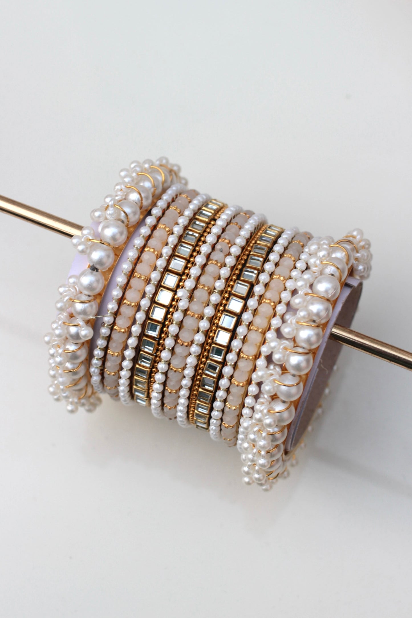 Celeste Pearlé Bangle Set-2-Offwhite
