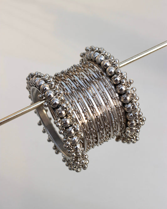 Zaraah Antique Bangle Set - Silver