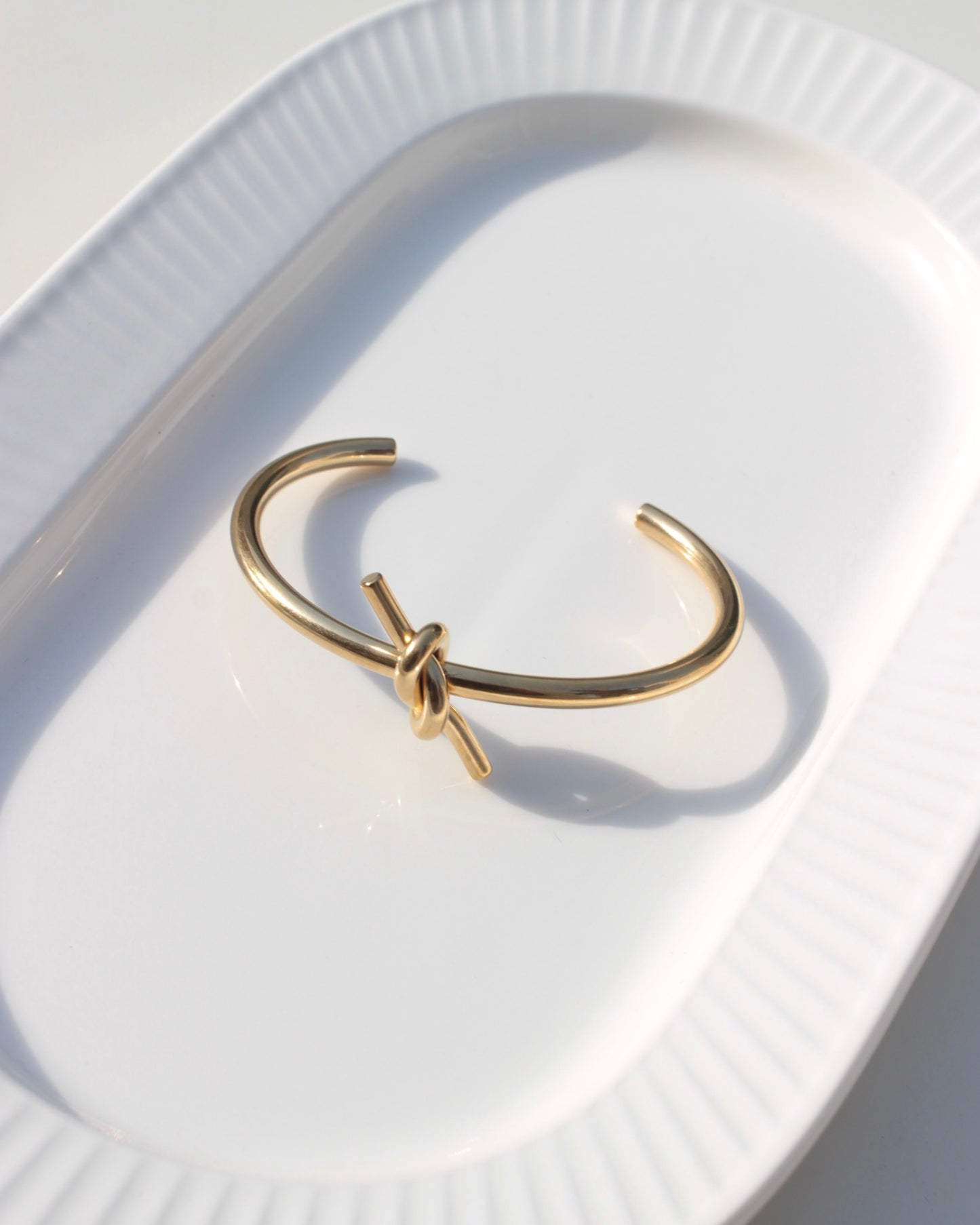 JBracelet (Stainless Steel) 18K Gold plated Anti Tarnish Everyday wear Bracelet -600