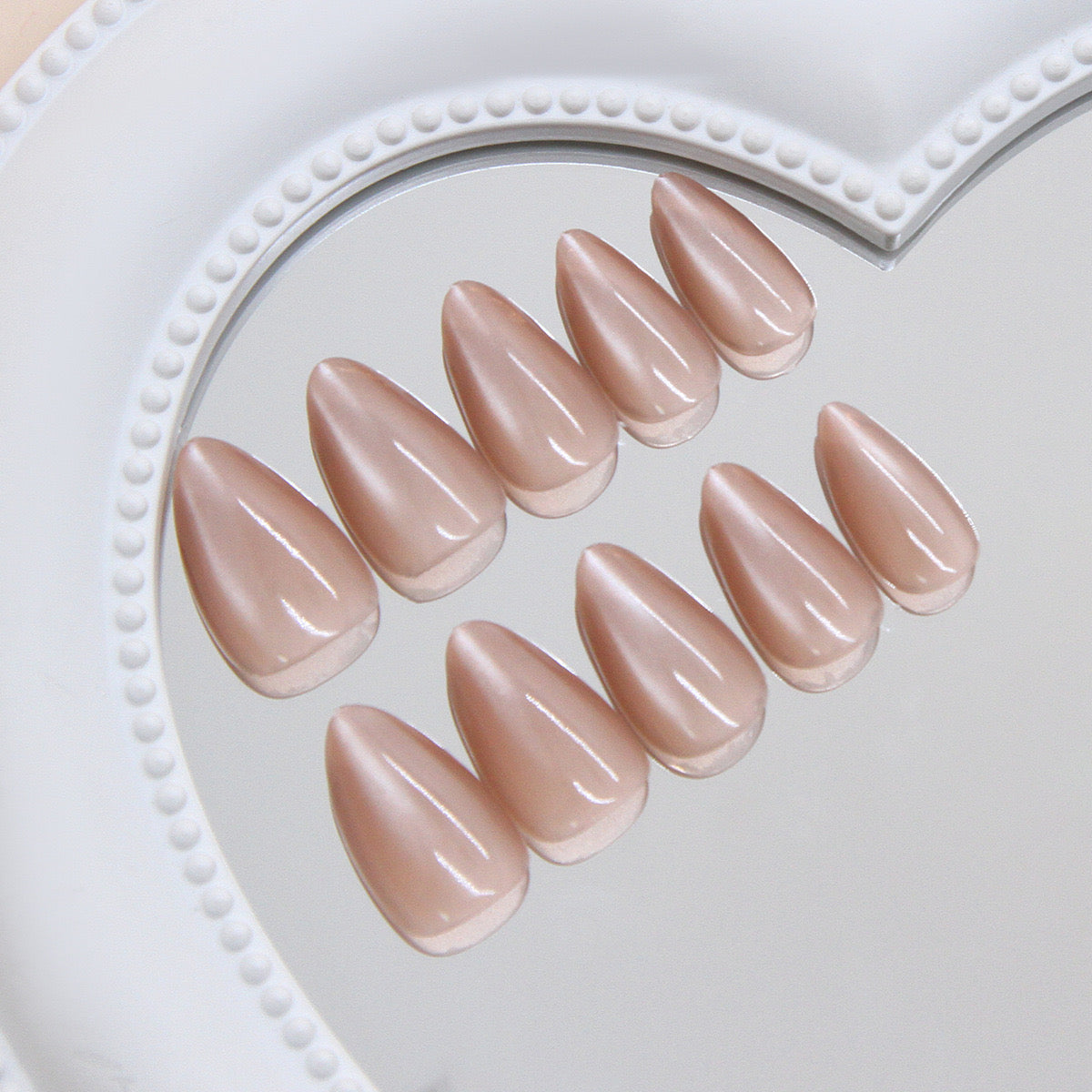 Cat-eye Nude Nails -2072- Free 24 -pc Sticker Sheet included