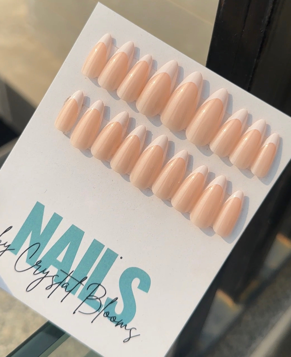 Fake Nails Pack of 24 - PC647 - FREE Nail-kit included with this Nails pack-CL