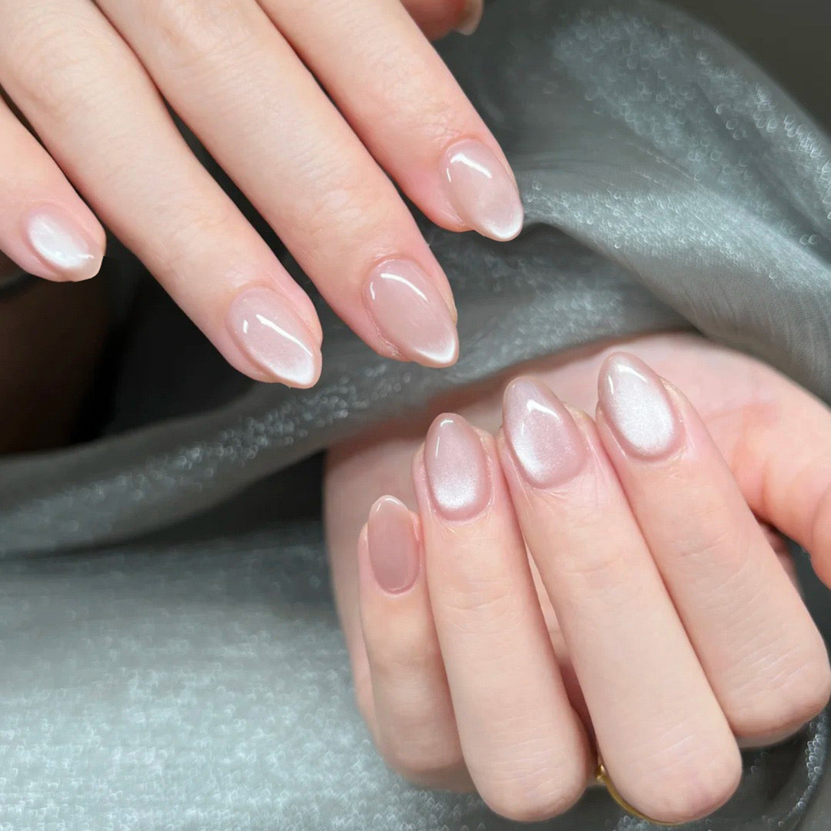 Cat-eye Nails-1897-Medium Length Almond nails- Free 4 pc nail kit included