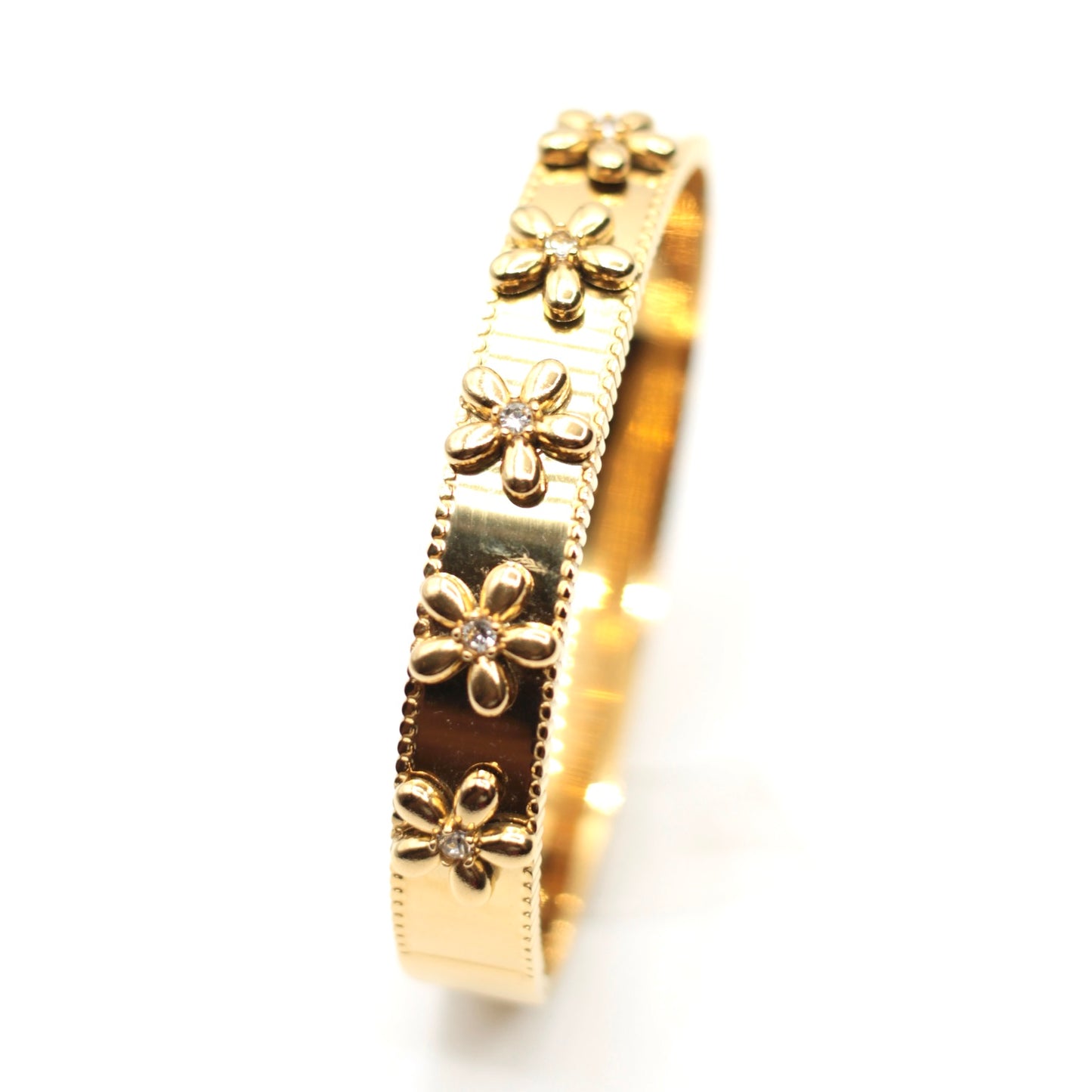 JBracelet- Non Tarnish - 24K Gold plated Anti Tarnish Everyday wear Bracelet-112