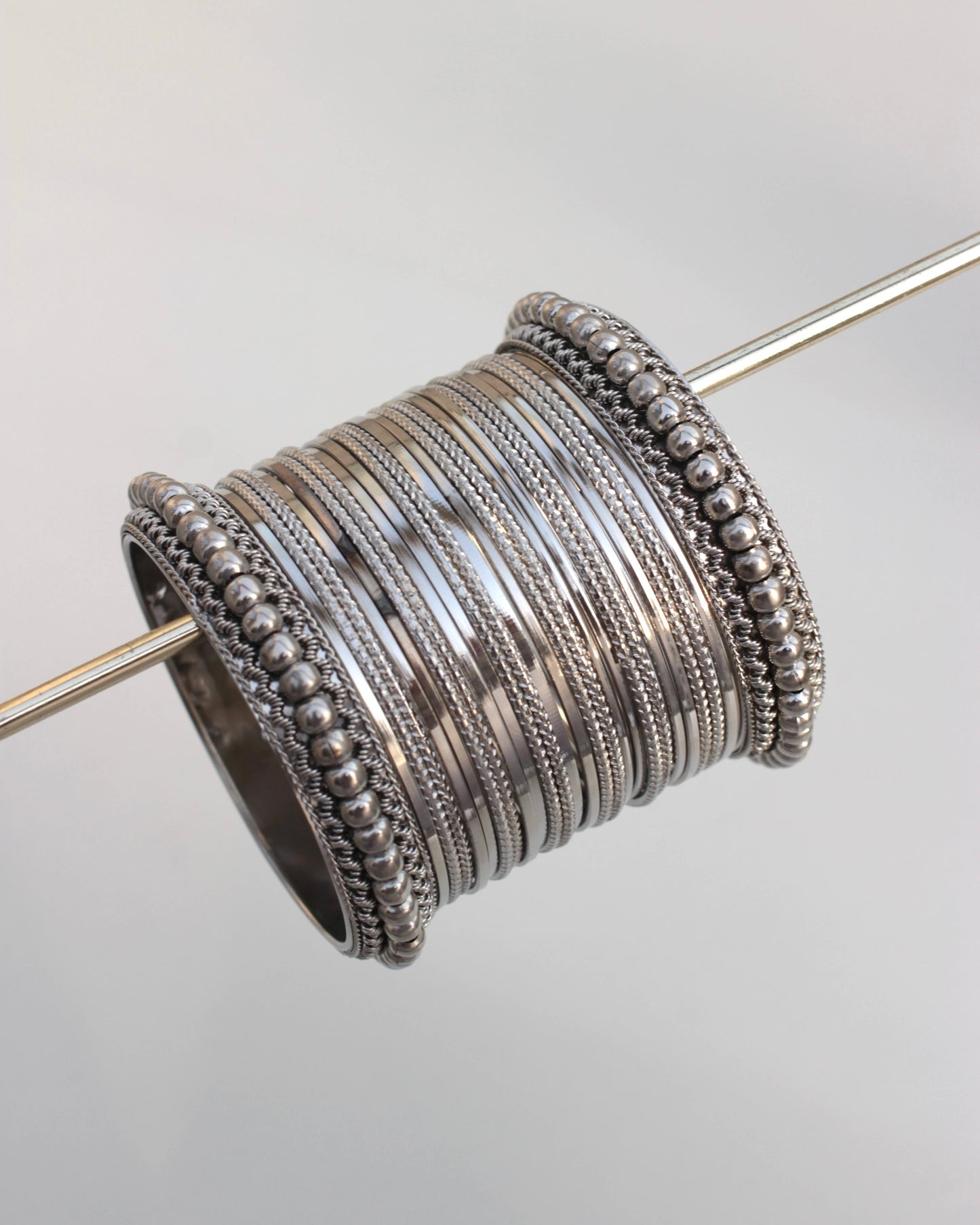 Ayra Antique Bangle Set- silver