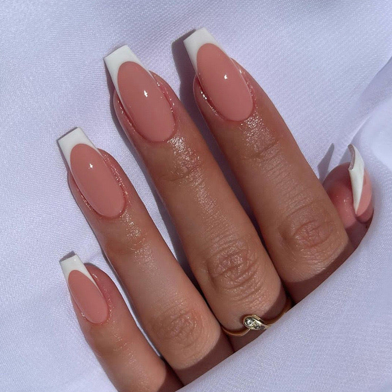 Nails-1138- Square nails- Free 4 pc nail kit included