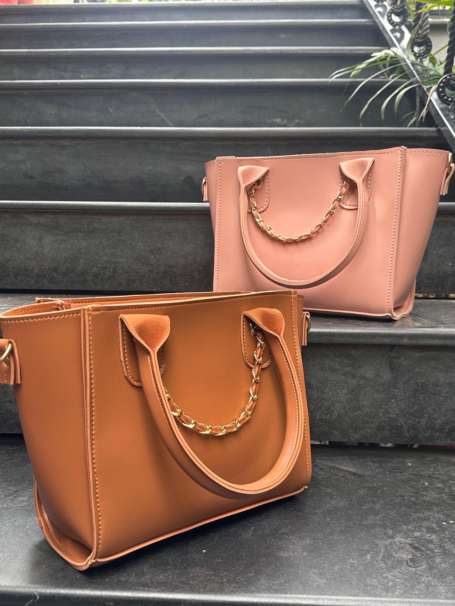 Grace - Urban Escape Chain bag -includes long adjustable strap