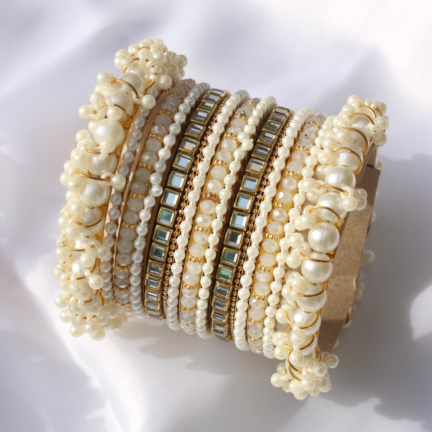 Celeste Pearlé Bangle Set-2-Offwhite