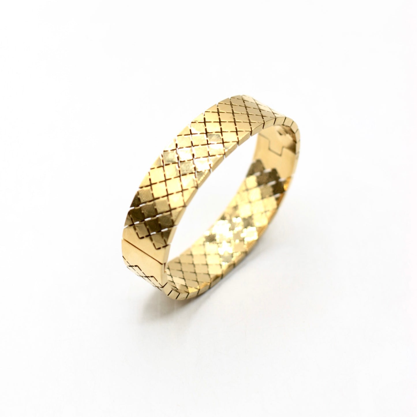 JBracelet (Stainless Steel) 18K Gold plated Anti Tarnish Everyday wear Bracelet - 109
