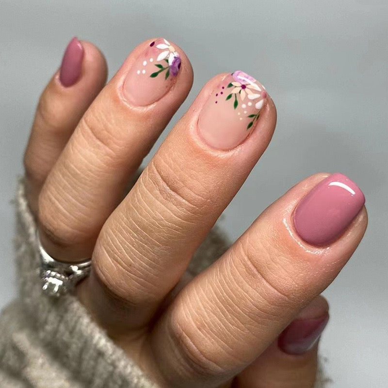 Nails-784-Medium Length Square nails- Free 4 pc nail kit included