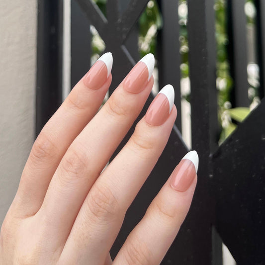 [PREMIUM] Oval French Nails -856-Free 4 pc nail kit included