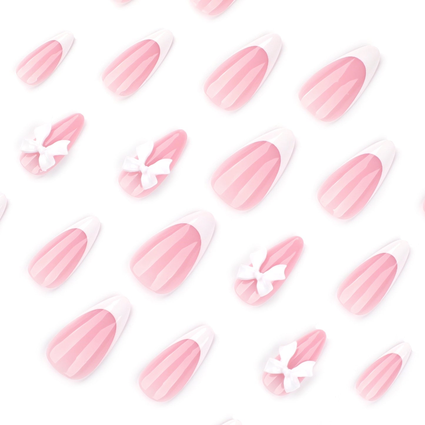 Nails-4273- Almond 3D nails