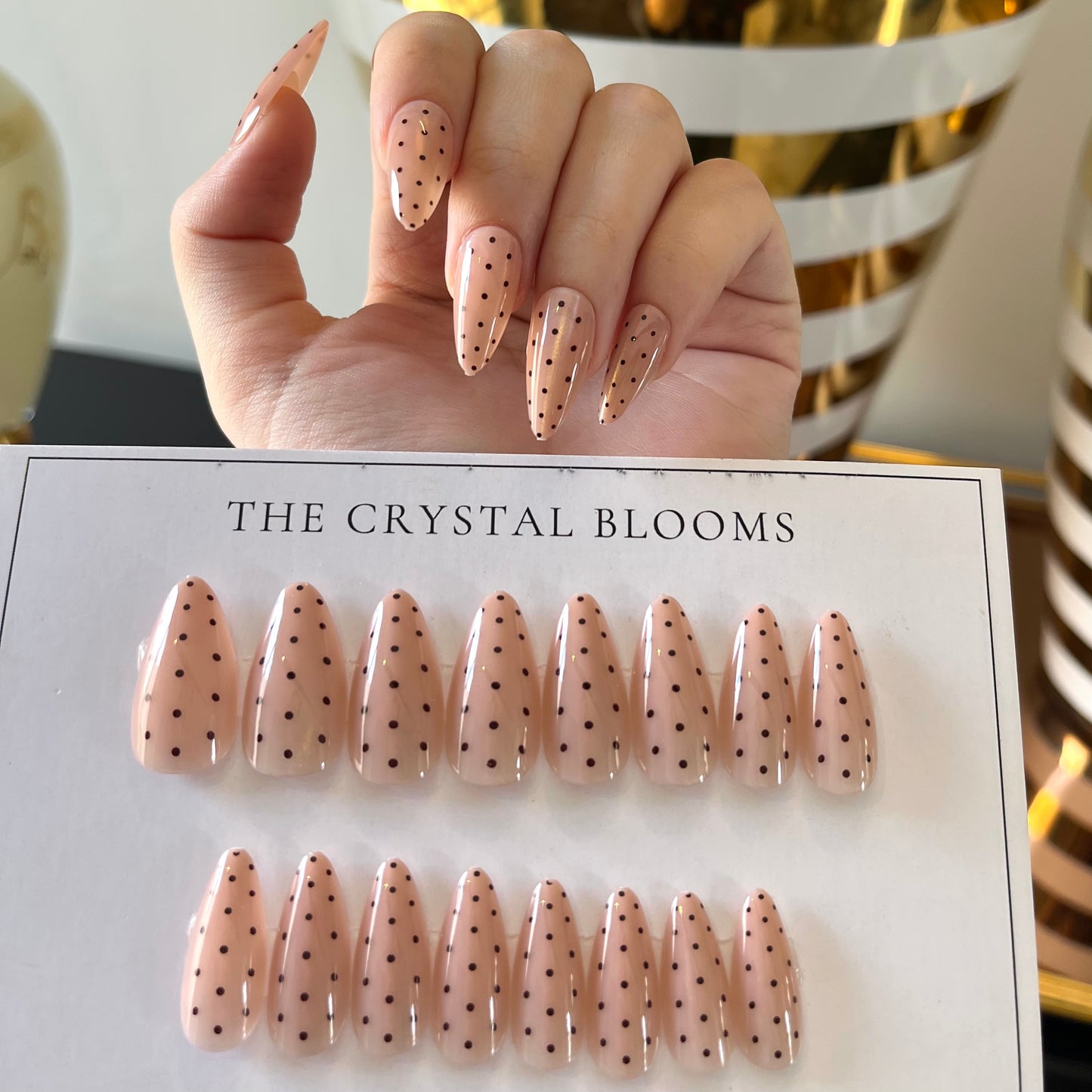 [PREMIUM] Nails-4349J- Cateye 3D Almond nails- Free 24pc Sticker Sheet included
