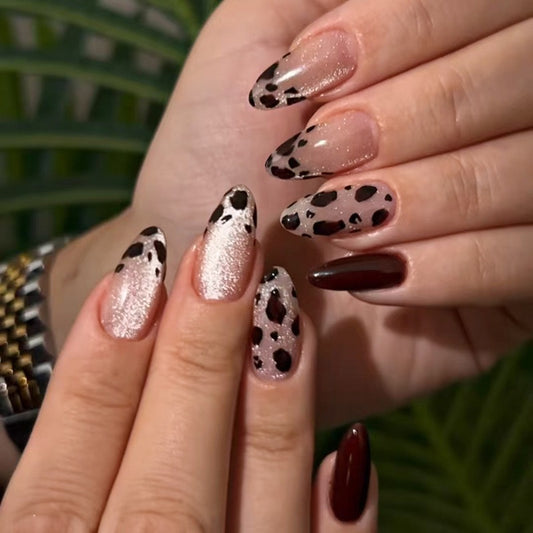 Nails-03-cat eye print nails- (premium nails)