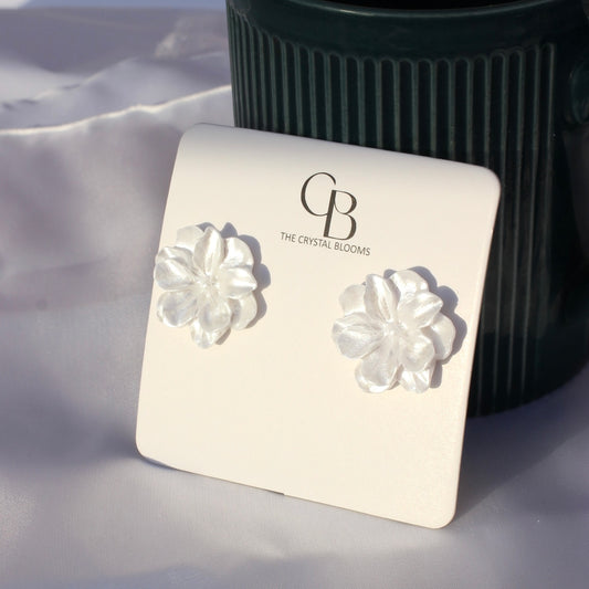 JEarrings white flower studs- PC24