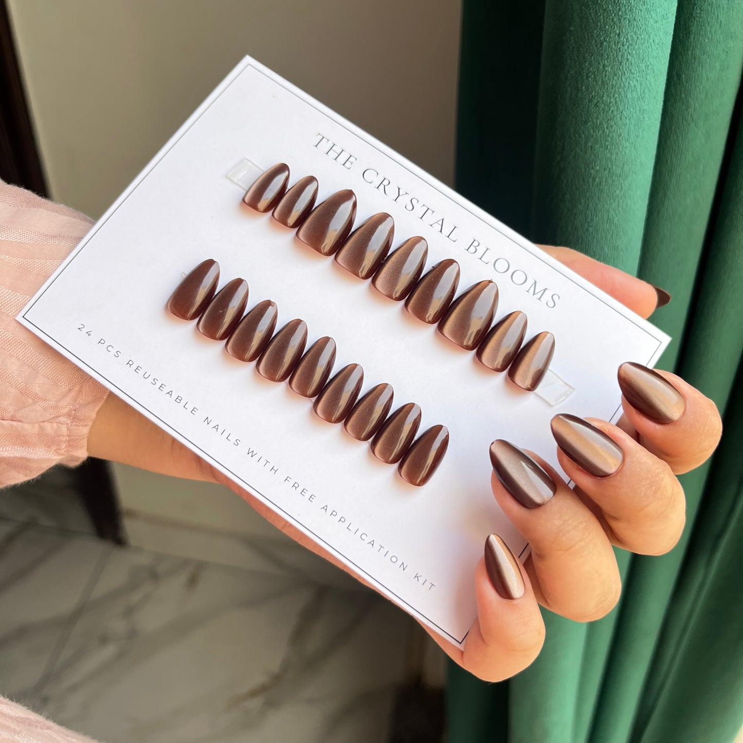 [PREMIUM] Handmade Cat-eye Reflective Nails-813- Free 24 pc Sticker Sheet  included