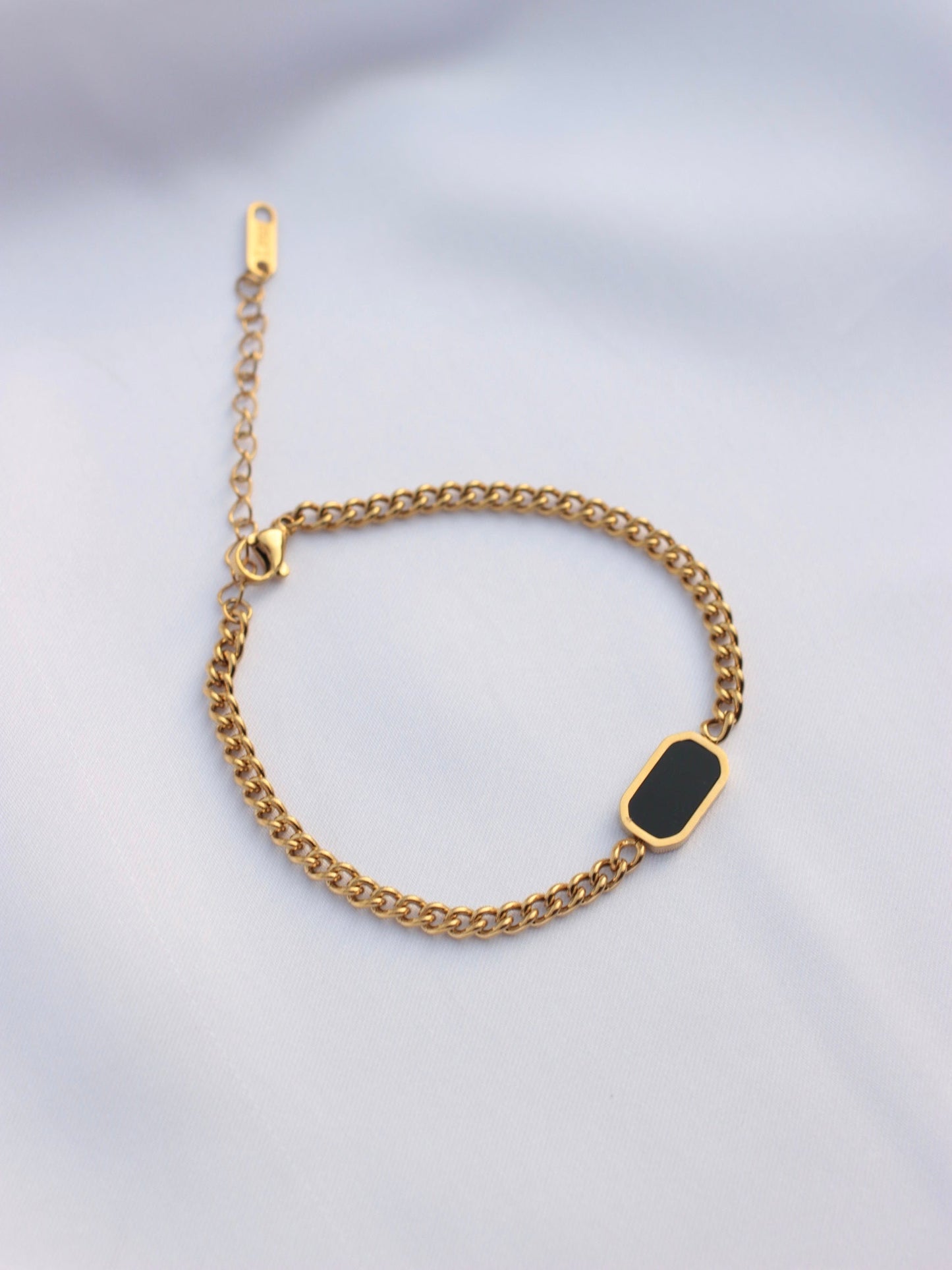 JBracelet- Non Tarnish - 24K Gold plated Anti Tarnish Everyday wear Bracelet-382