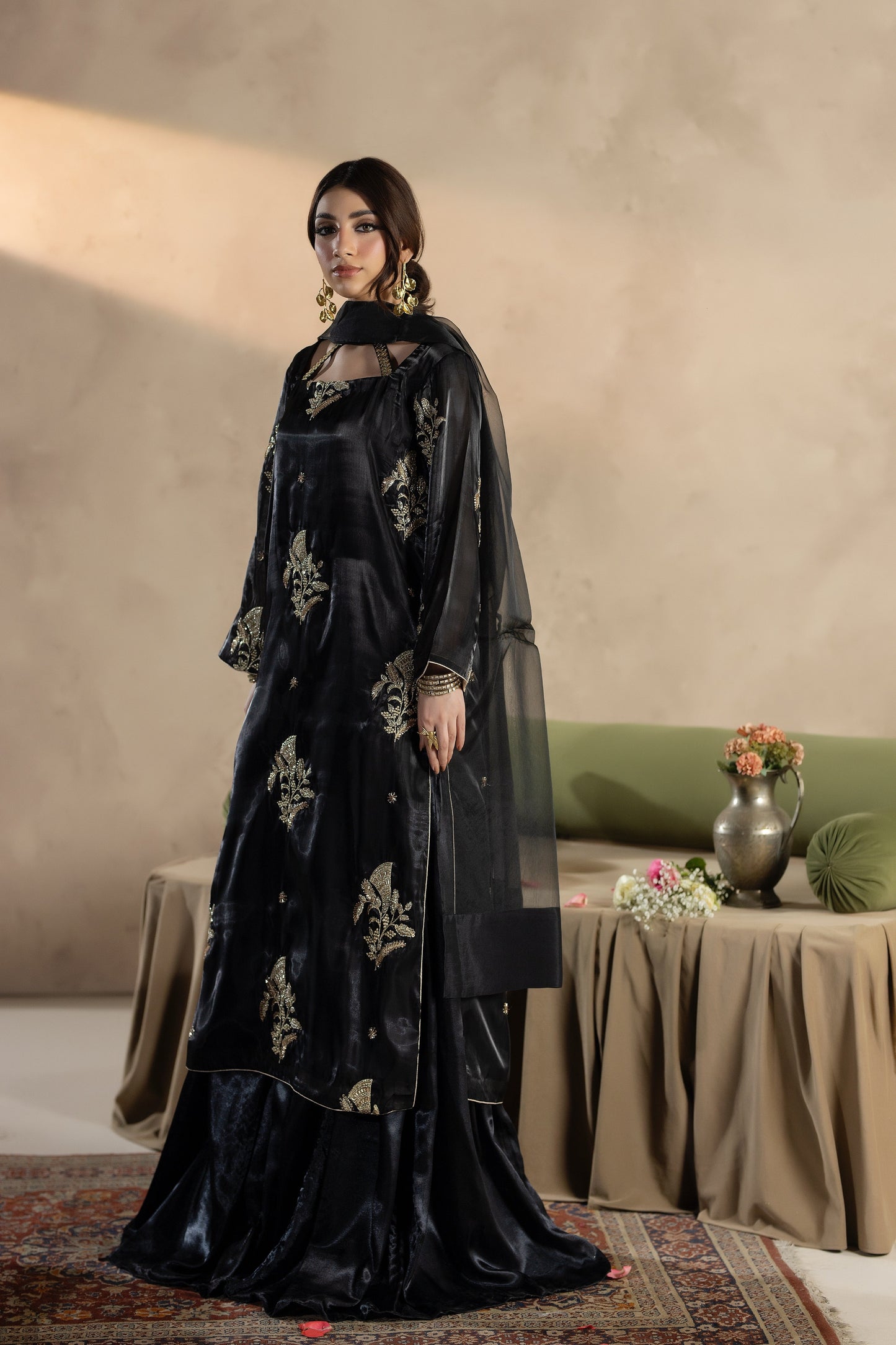 Taleen- 3 PC Stitched Festive Pret