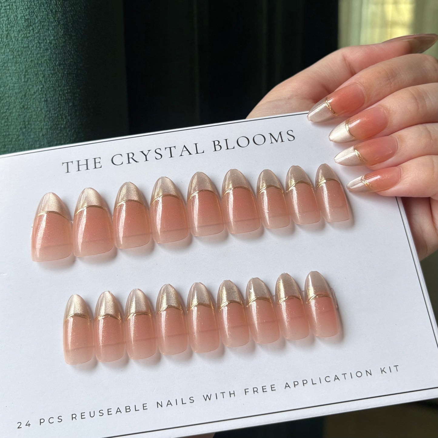 [PREMIUM] Nails-B21-Cat-eye Glitter nails- Free 24pc Sticker Sheet included