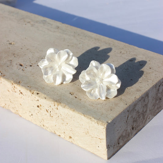 JEarrings white flower studs- 16-CL