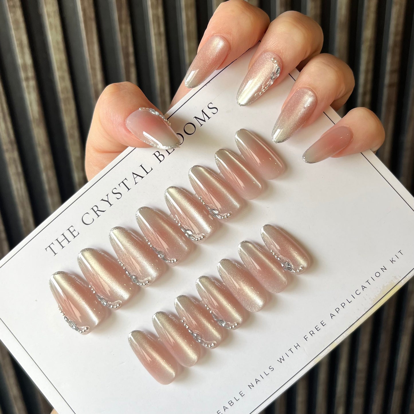 [PREMIUM] Nails-536- Cateye 3D Almond nails- Free 24pc Sticker Sheet included