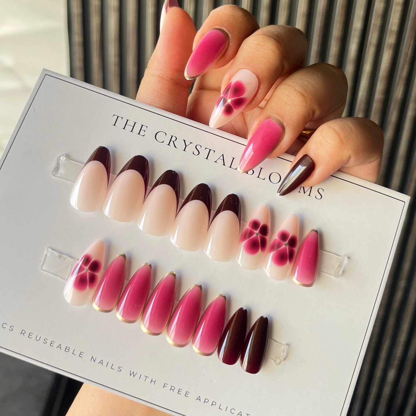 [Premium] Nails-3826- Almond nails- Free 24 pc Sticker Sheet  included-n