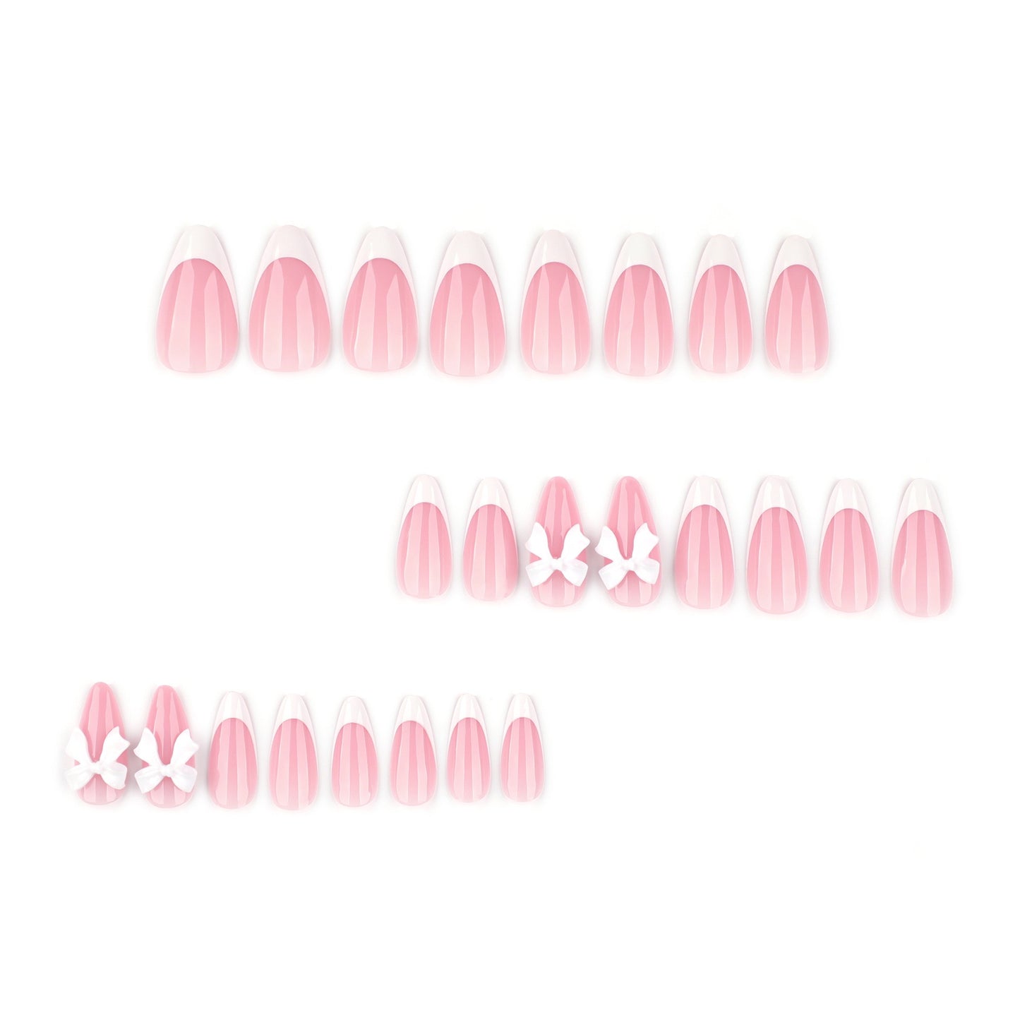 Nails-4273- Almond 3D nails
