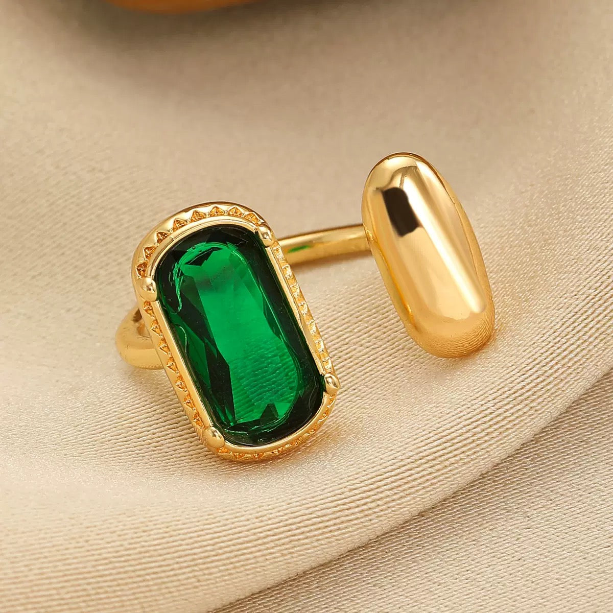 NJRing-(24K Gold Plated)-AntiTarnish/HypoAllergic-440E