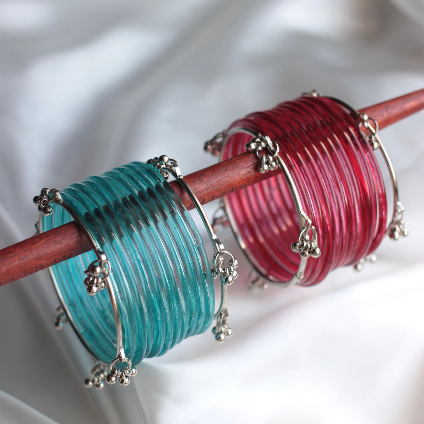 Jellyglow Jelly Glass Kashmiri Bangle Set-2 Silver Bangles with Glass Churiyaan (Copy)