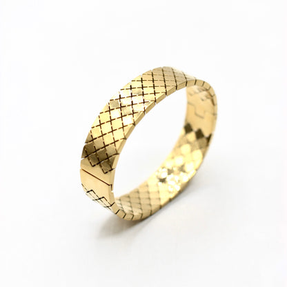 JBracelet (Stainless Steel) 18K Gold plated Anti Tarnish Everyday wear Bracelet - 109