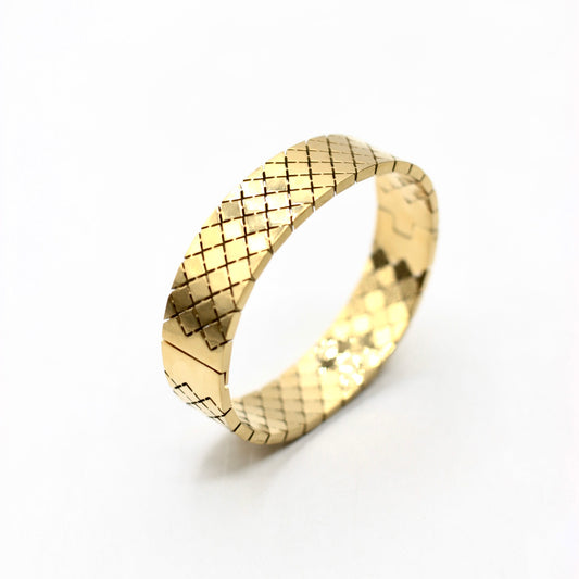 JBracelet (Stainless Steel) 18K Gold plated Anti Tarnish Everyday wear Bracelet - 109