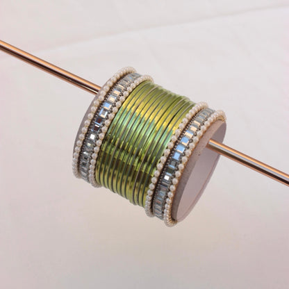 Reya Bangle Set - Parrot Green
