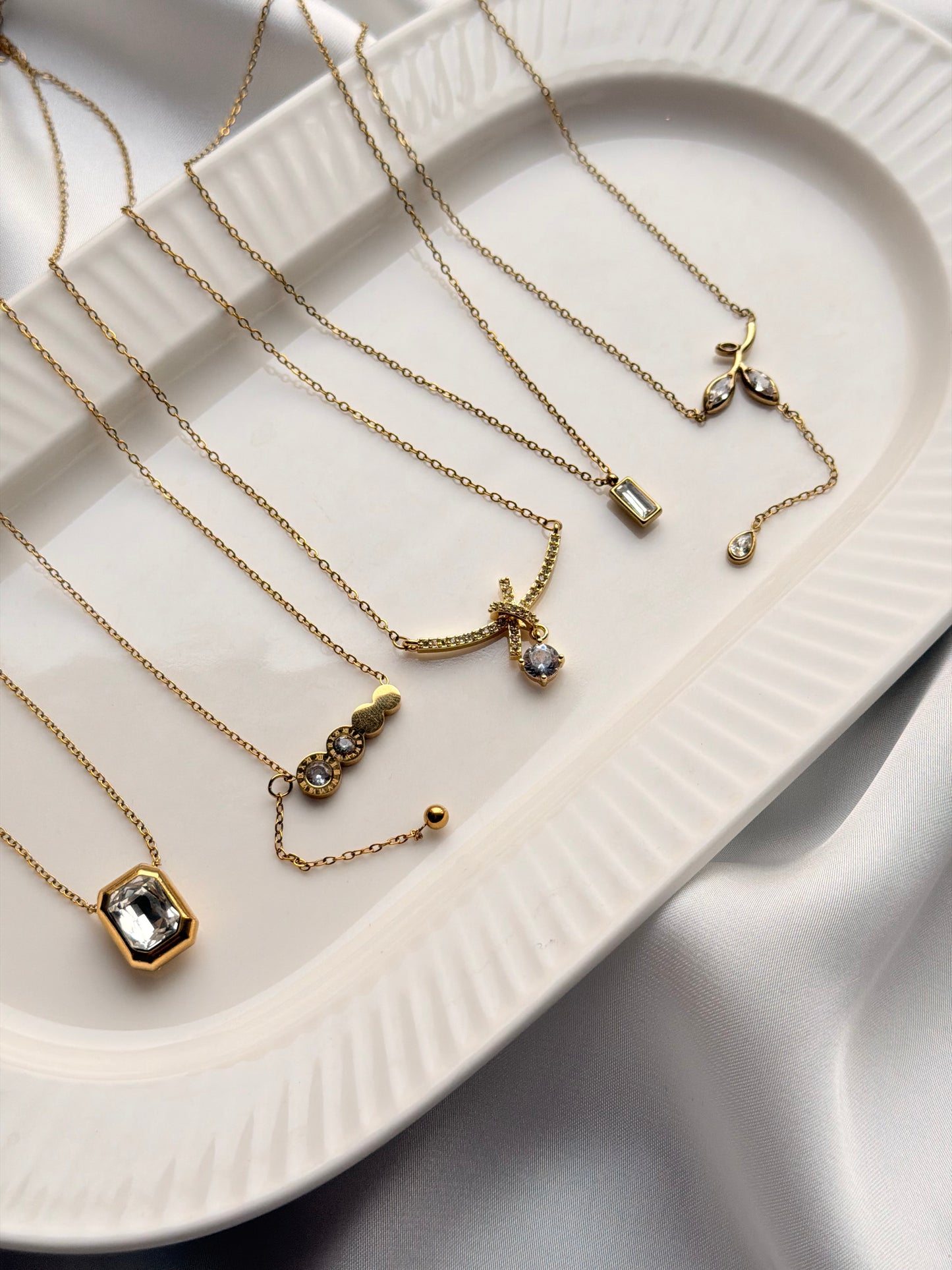 Noble Necklace (N50)