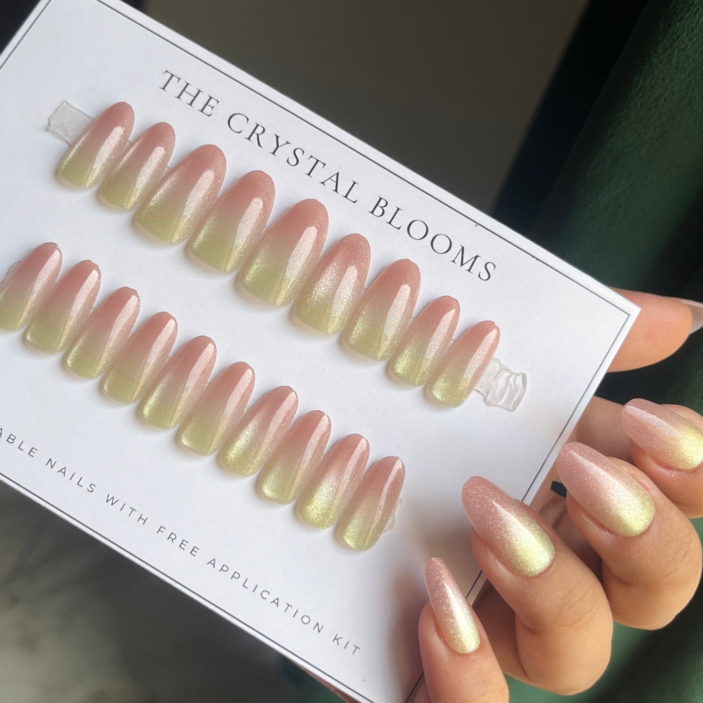[PREMIUM] Handmade Cat-eye Reflective Nails-409- (Long Round shape- 30 nails) Free 24 pc Sticker Sheet  included