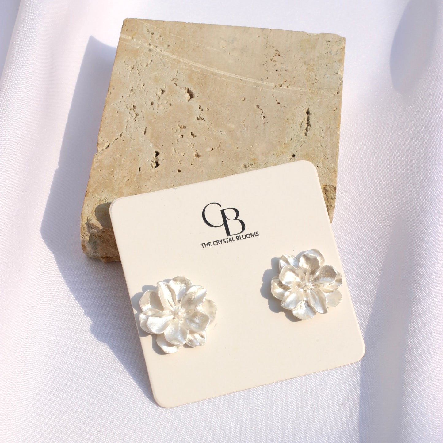 JEarrings white flower studs- PC24