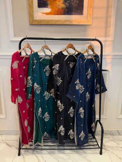 Taleen- 3 PC Stitched Festive Pret