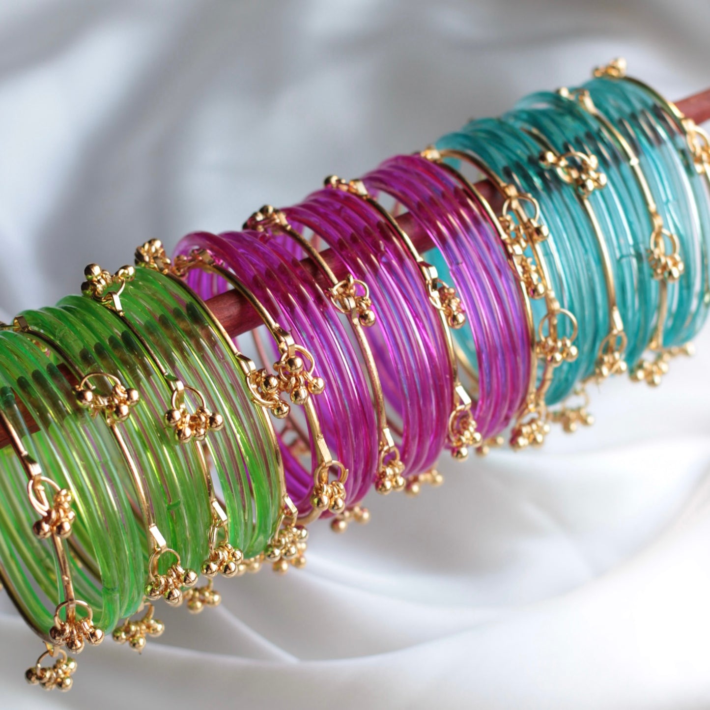 Nova Jellyluxe Glass Kashmiri Bangle Set-4 Golden Bangles with Glass Churiyaan