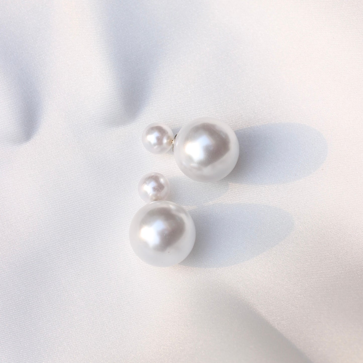 JEarrings double sided pearls earrings -PC10