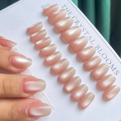 [PREMIUM] Cat eye Ombre Nails-1774-Almond nails- Free 24 -pc Sticker Sheet  included