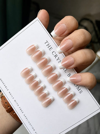 Nails-060-Square French Nails-n