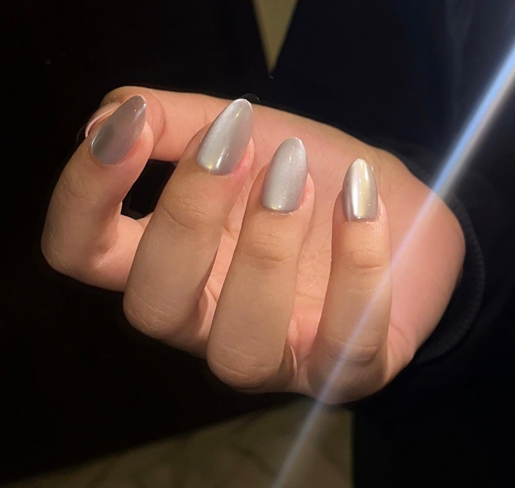 [PREMIUM] Handmade Cat-eye Reflective Nails-800- Free 24 pc Sticker Sheet  included