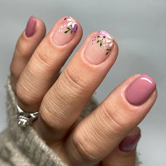 Nails-784-Medium Length Square nails- Free 4 pc nail kit included
