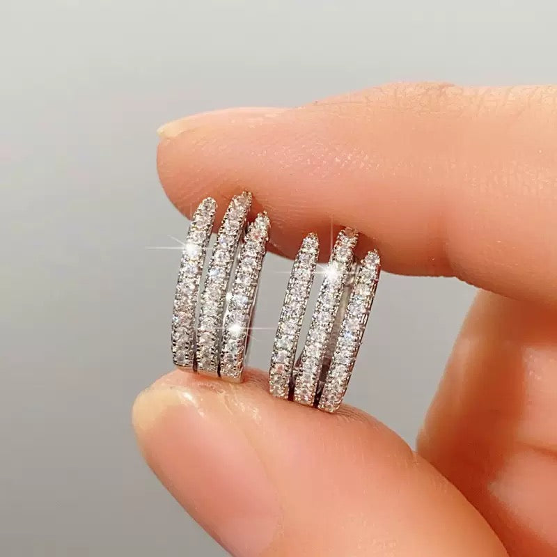 Luxe Brilliance Stud Earrings (N212)