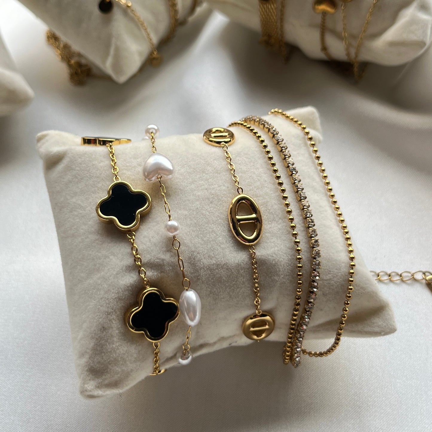 Solisca Bracelet (N145)