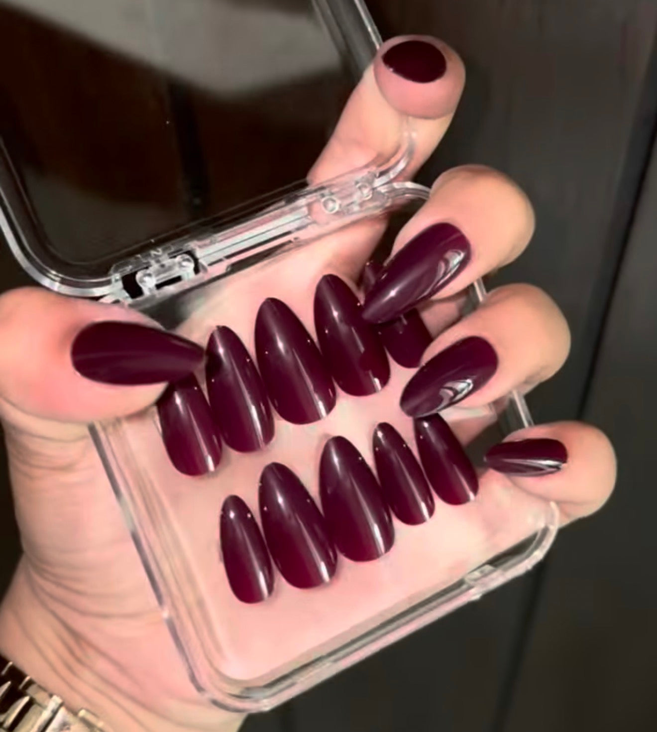 Nails-940-Wine nails-n