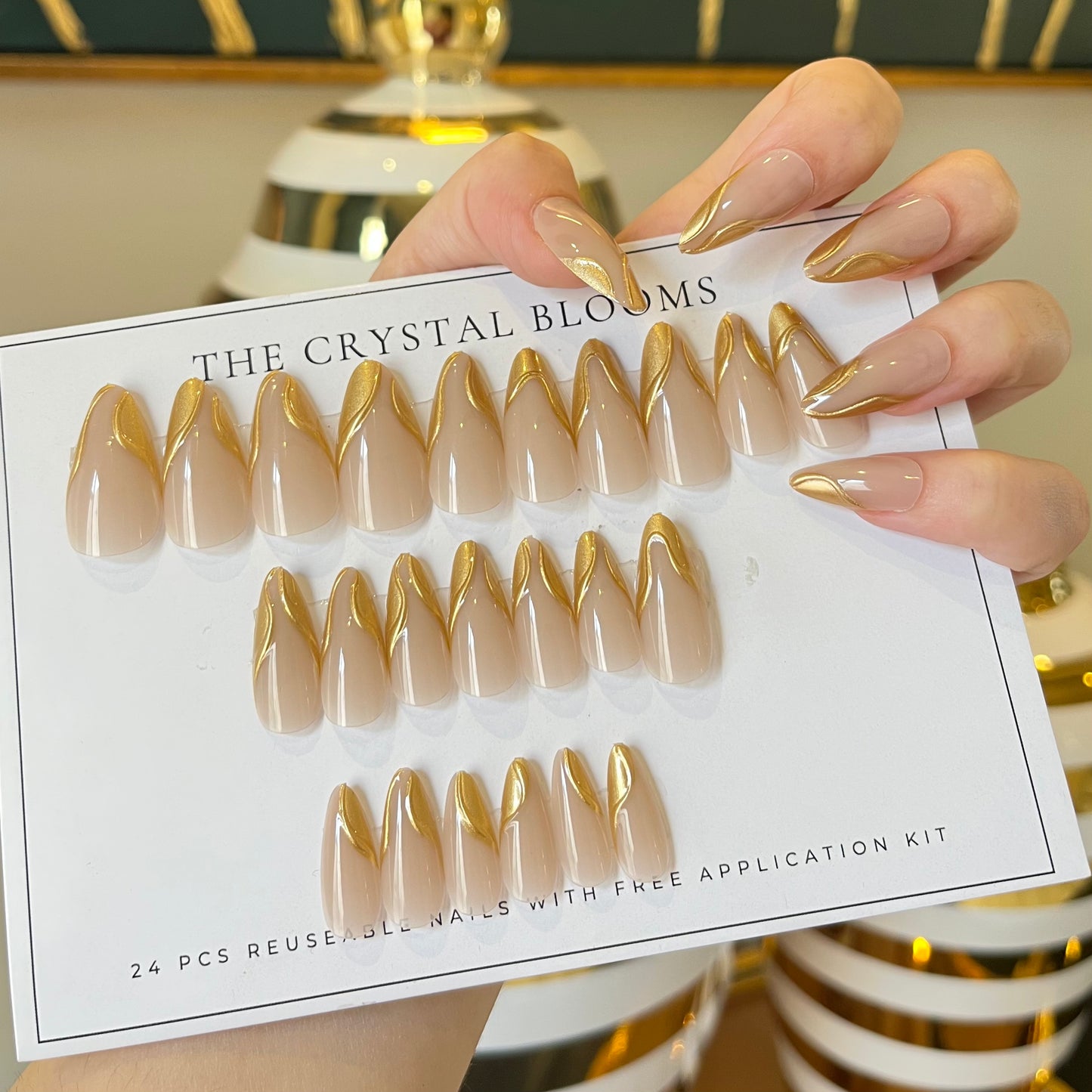 [Premium] 3D festive Nails-3877-Almond nails- Free 24 -pc Sticker Sheet  included